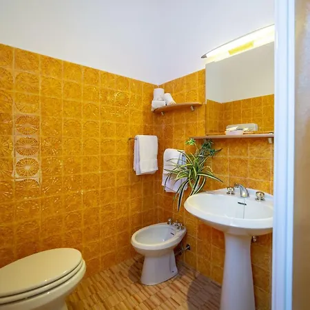 Luisa's House * Bellagio